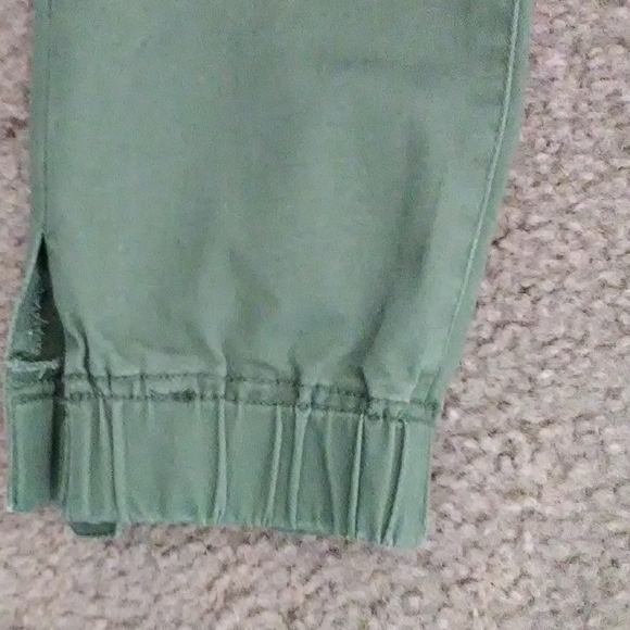 Pants - Picture 3 of 6